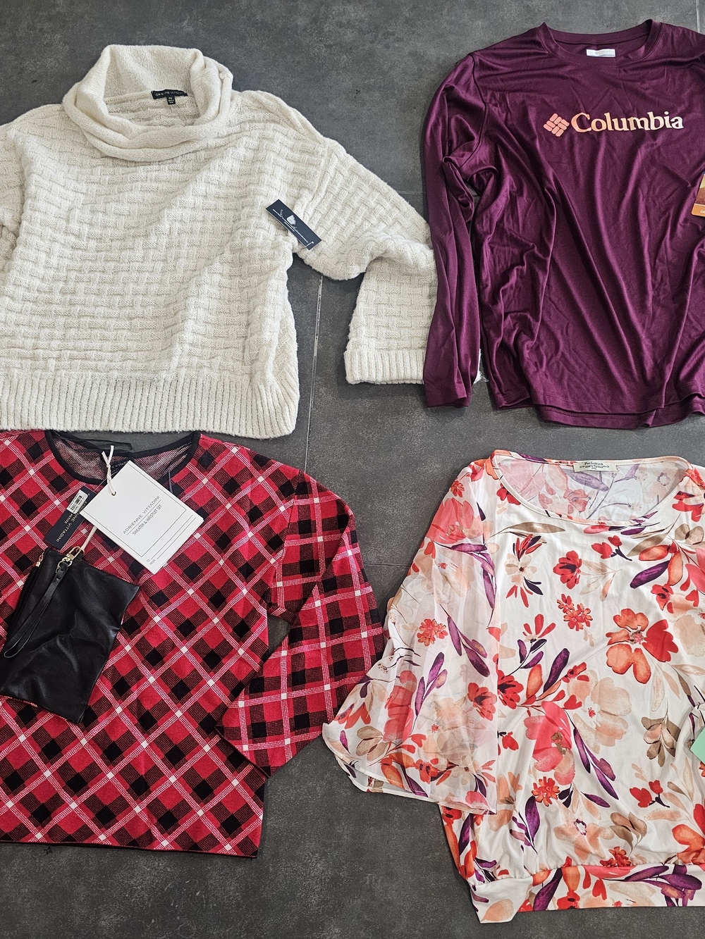 New Women's Tops Blouses Lot Size PXL